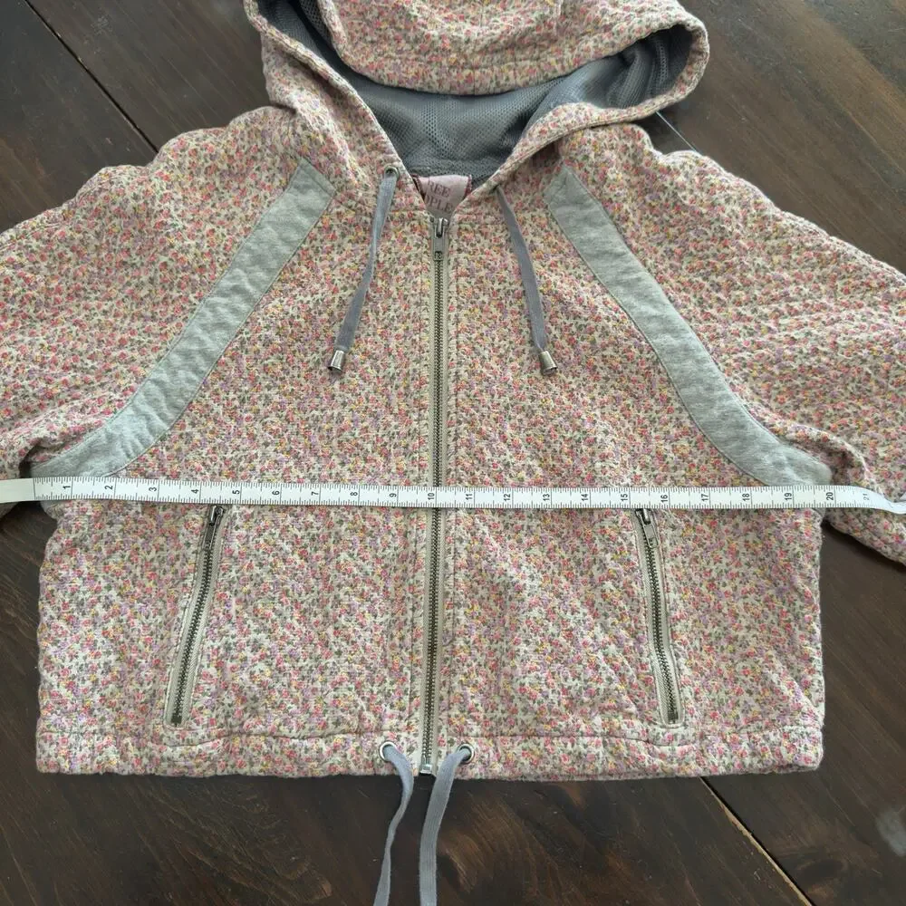 Free People Women’s Quilted Knit Cropped Bomber Jacket Hoodie Floral Medium - Picture 5 of 12